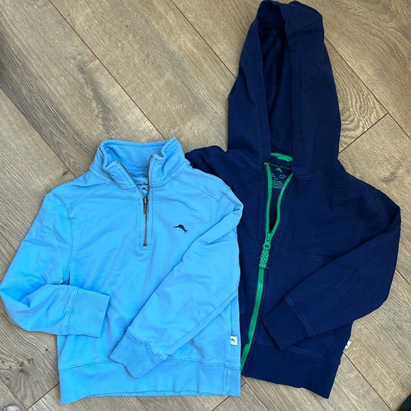 Tommy Bahama bundle. Zipper hoodie and pull over. Size 4 - Picture 1 of 3